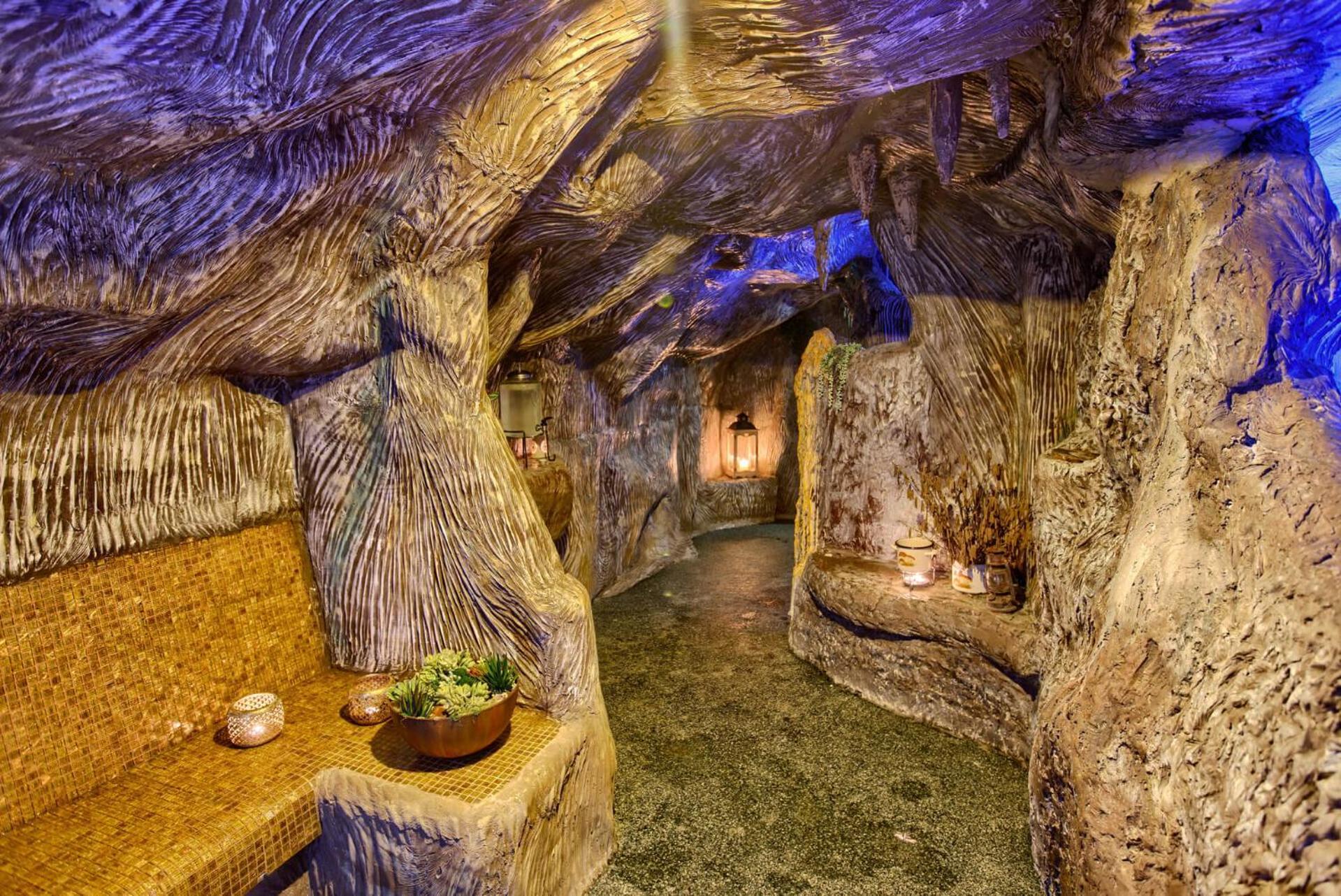 Penzion Zbojnicky Halas Tisovec Экстерьер фото